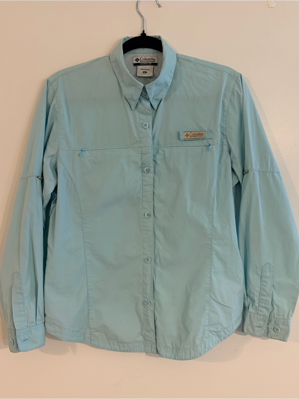 Columbia Women’s Lightweight PFG button up